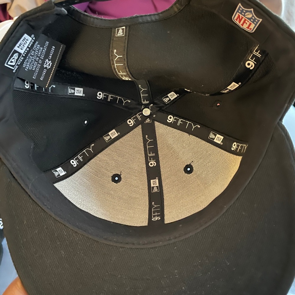 Ravens hat - Picture 3 of 3